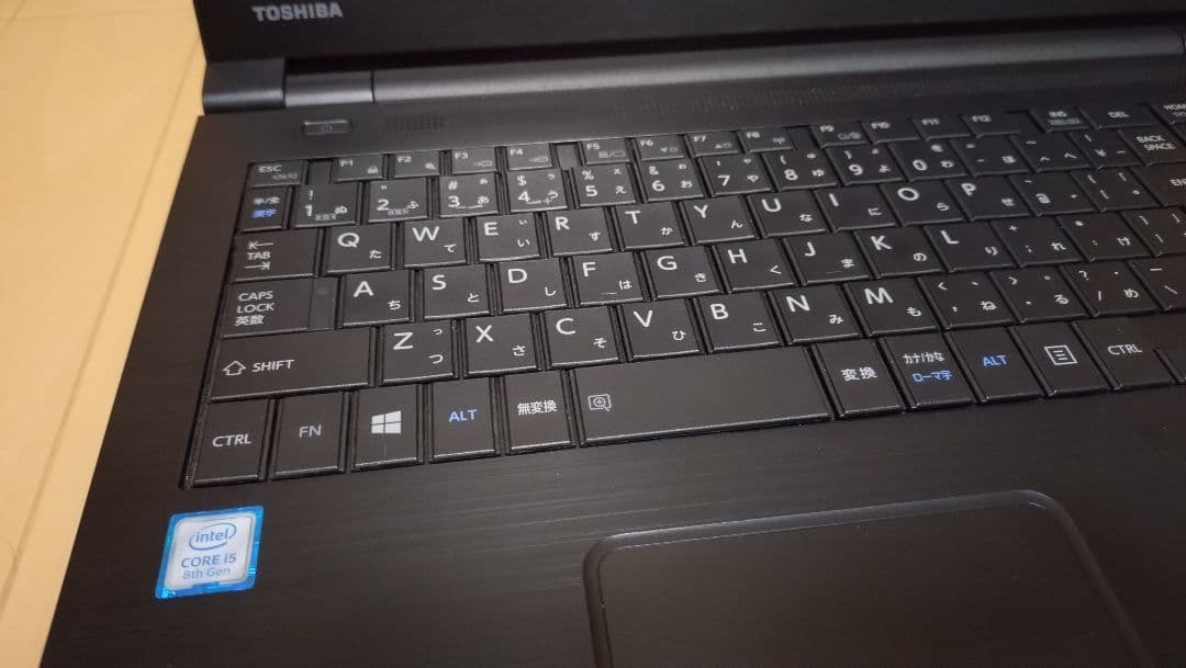 dynabook EZ35/PBSD　8世代i5 SSD256GB メモリ8GB