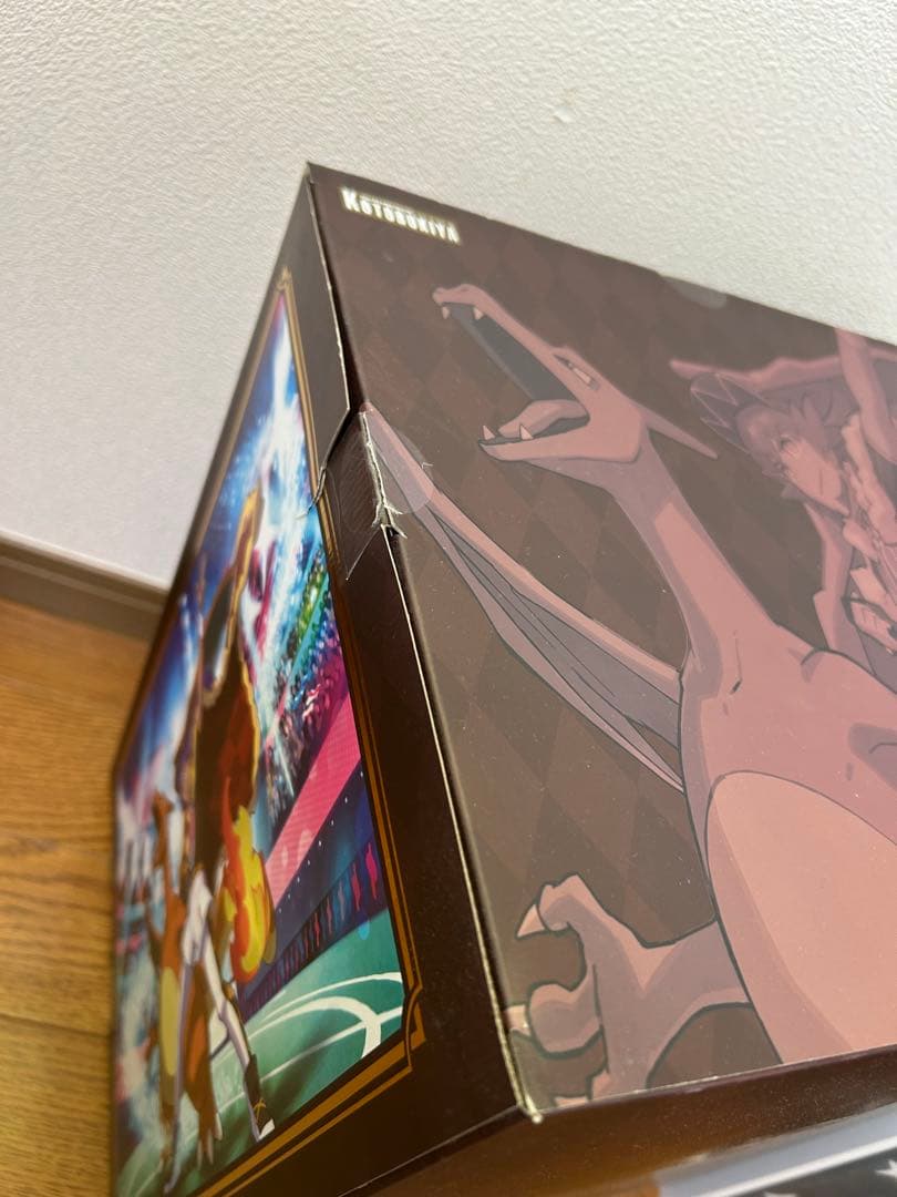 ダンデ・リザードン フィギュア ポケモンセンターオリジナル 外箱付き