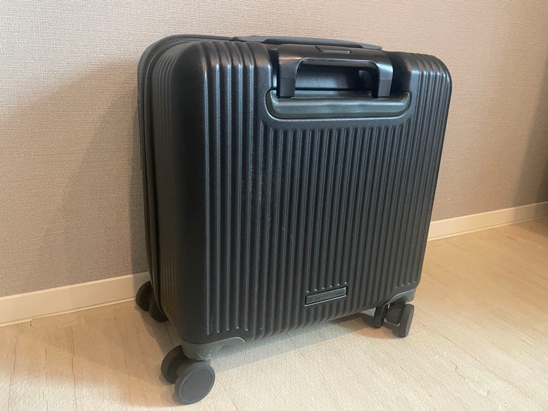 イノベーター innovator INV20 33L Cabin