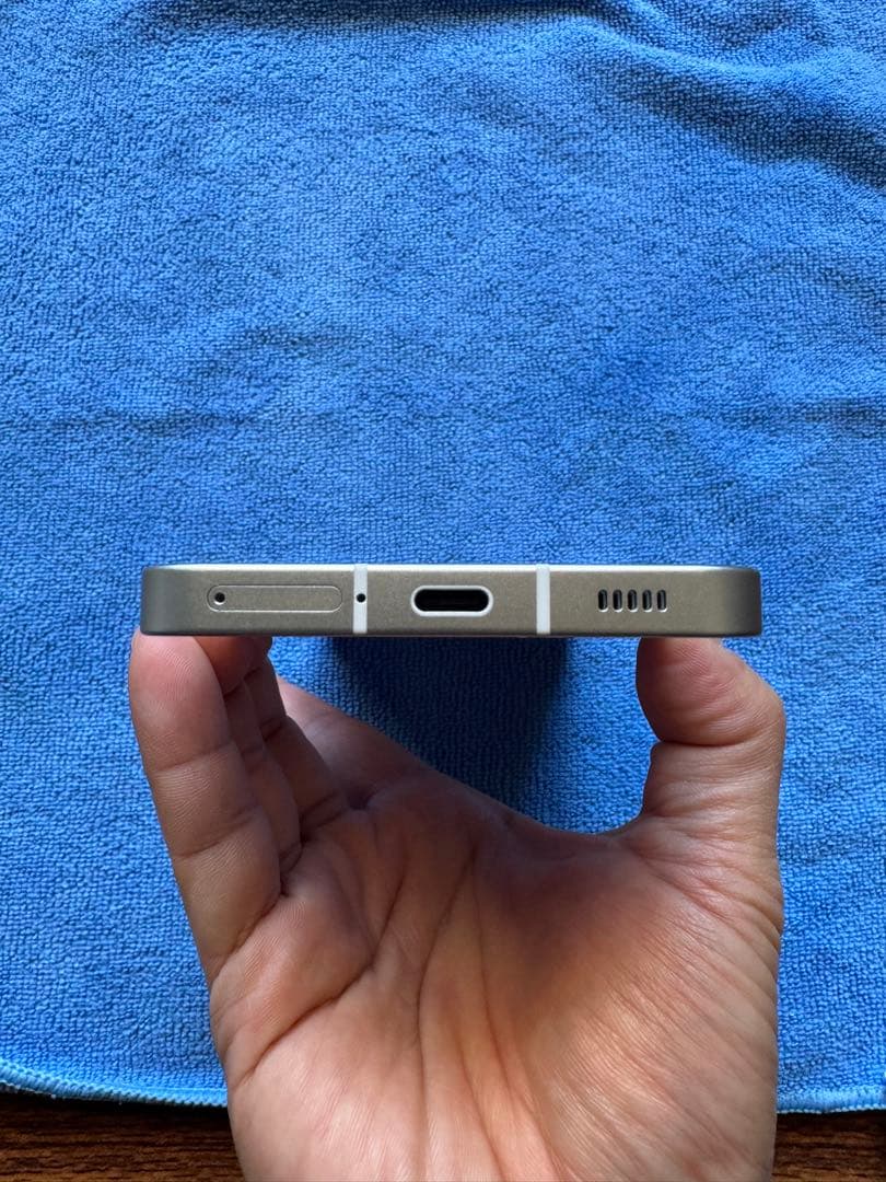 Nothing Phone (1) 256と NOTHING Ear (a)