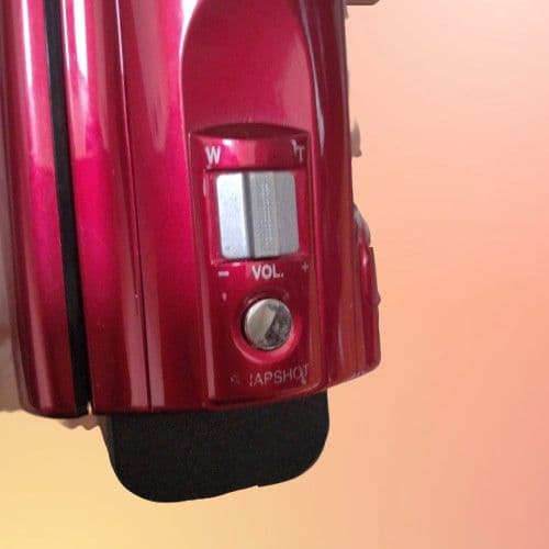 JVC　Everio　GZ-E565-R　✨️バッテリー2個✨️　箱　付属品有