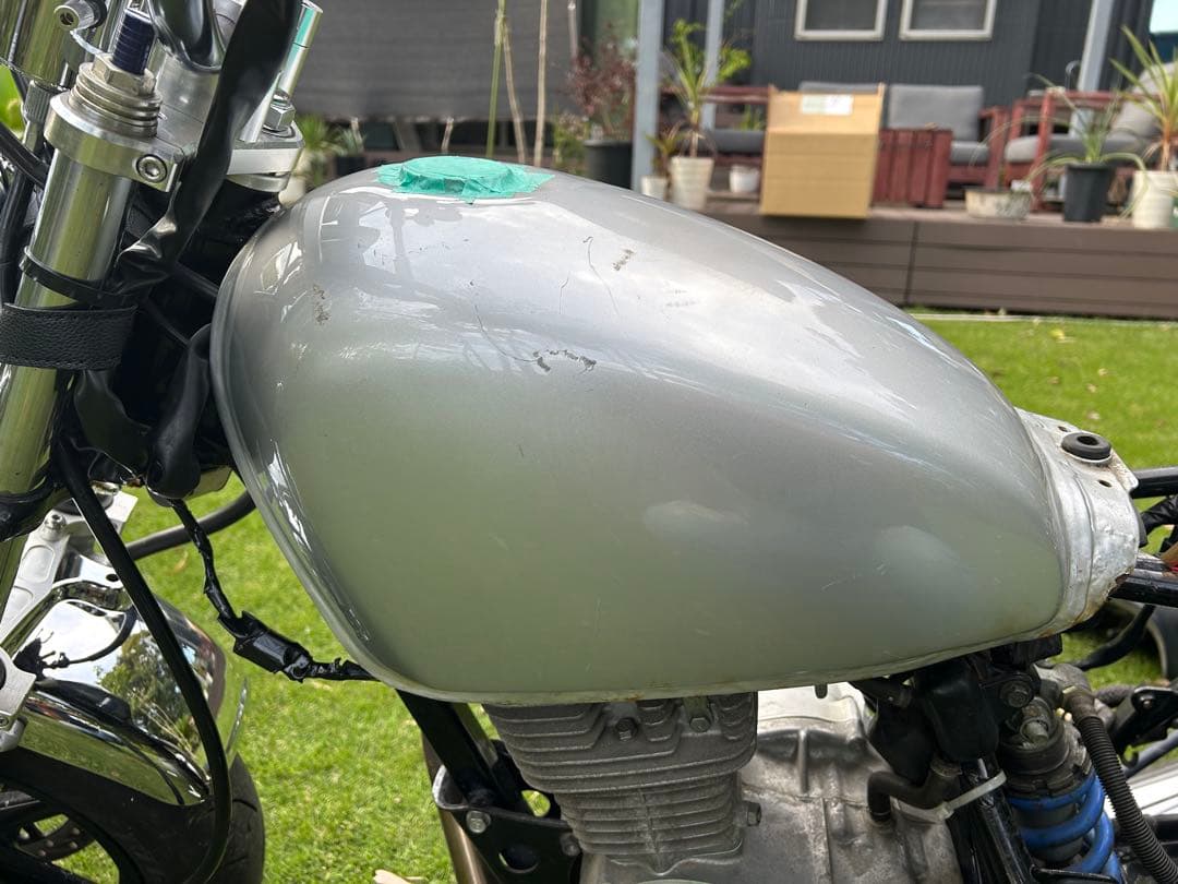 ヤマハ　ブロンコ　ガソリンタンク