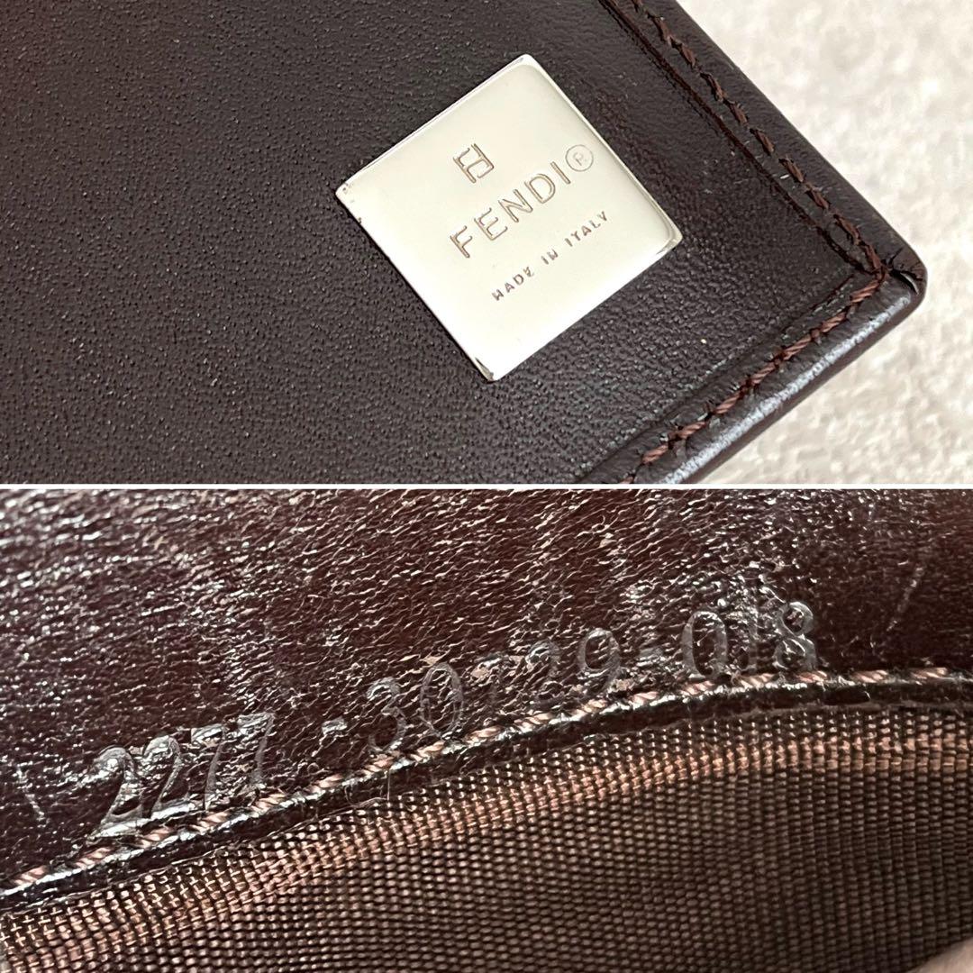 美品✨FENDI ズッカ 二つ折り財布 FF キャンバス レザー ブラウン