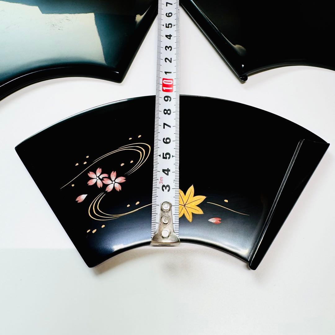 未使用　輪島塗　漆器　茶平一斉　茶道具　桜に川　紅葉模様　銘々皿　5客　共箱