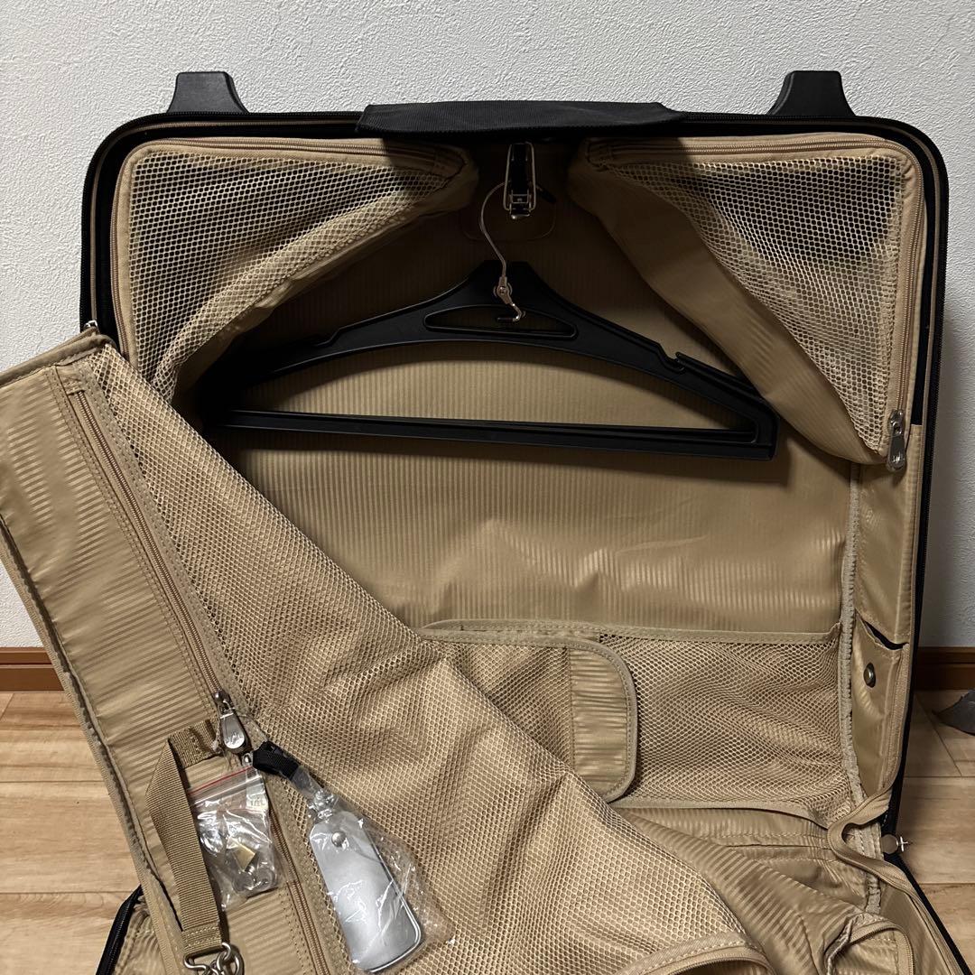 JAL ガーメントケース　スーツケース　2輪　未使用　最安値