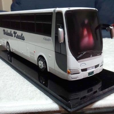 三菱Fusoエアロクィーン【定価￥40000円】 新品