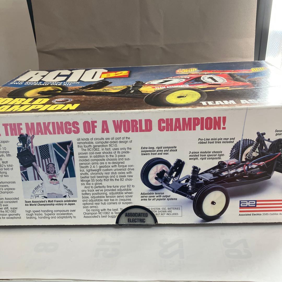 Team Associated RC10 B2 2WDオフロードカーキット