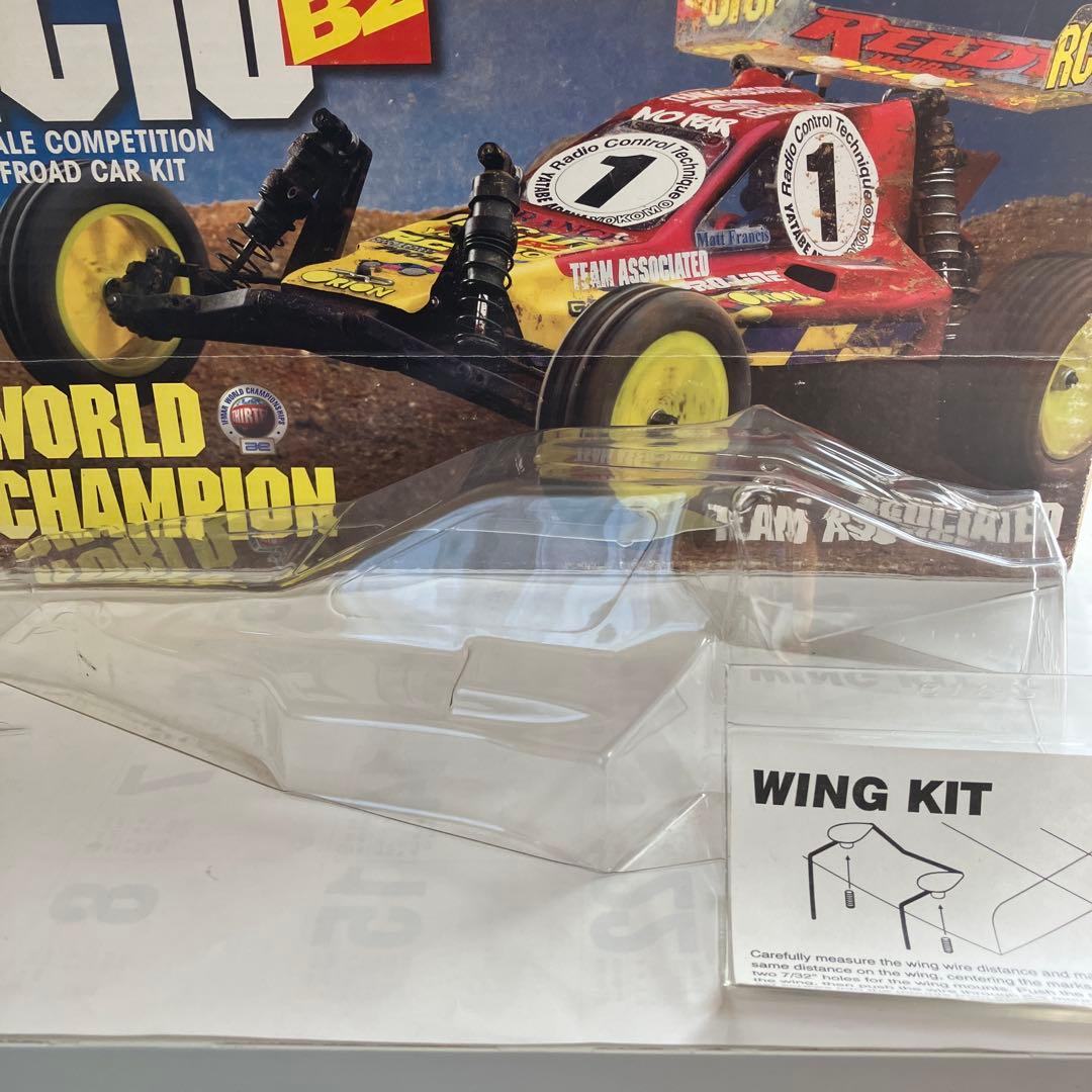 Team Associated RC10 B2 2WDオフロードカーキット
