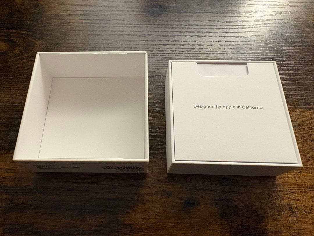 【美品】AirPods4本体　箱付き　ノイズキャンセリング（SNC）なし