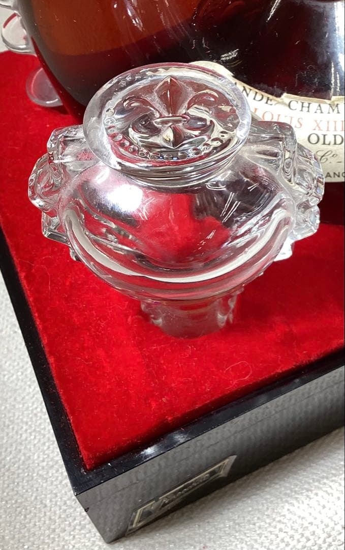 【希少古酒】レミーマルタン　ルイ13世　コニャック700ml バカラ替え栓付き