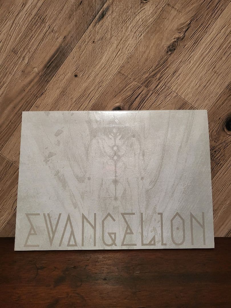 エヴァンゲリオン展　フィギュア 5体セット・未開封図録・ポストカード5枚セット