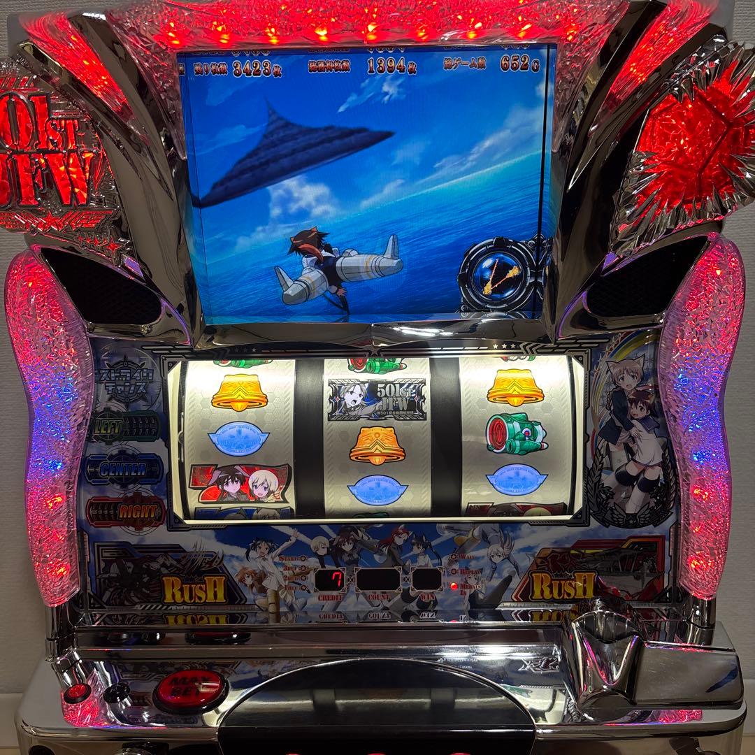 スロット実機　ストライクウィッチーズVX