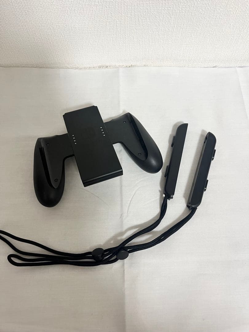 【美品】 Nintendo SWITCH 本体 ネオンブルー、ネオンレッド