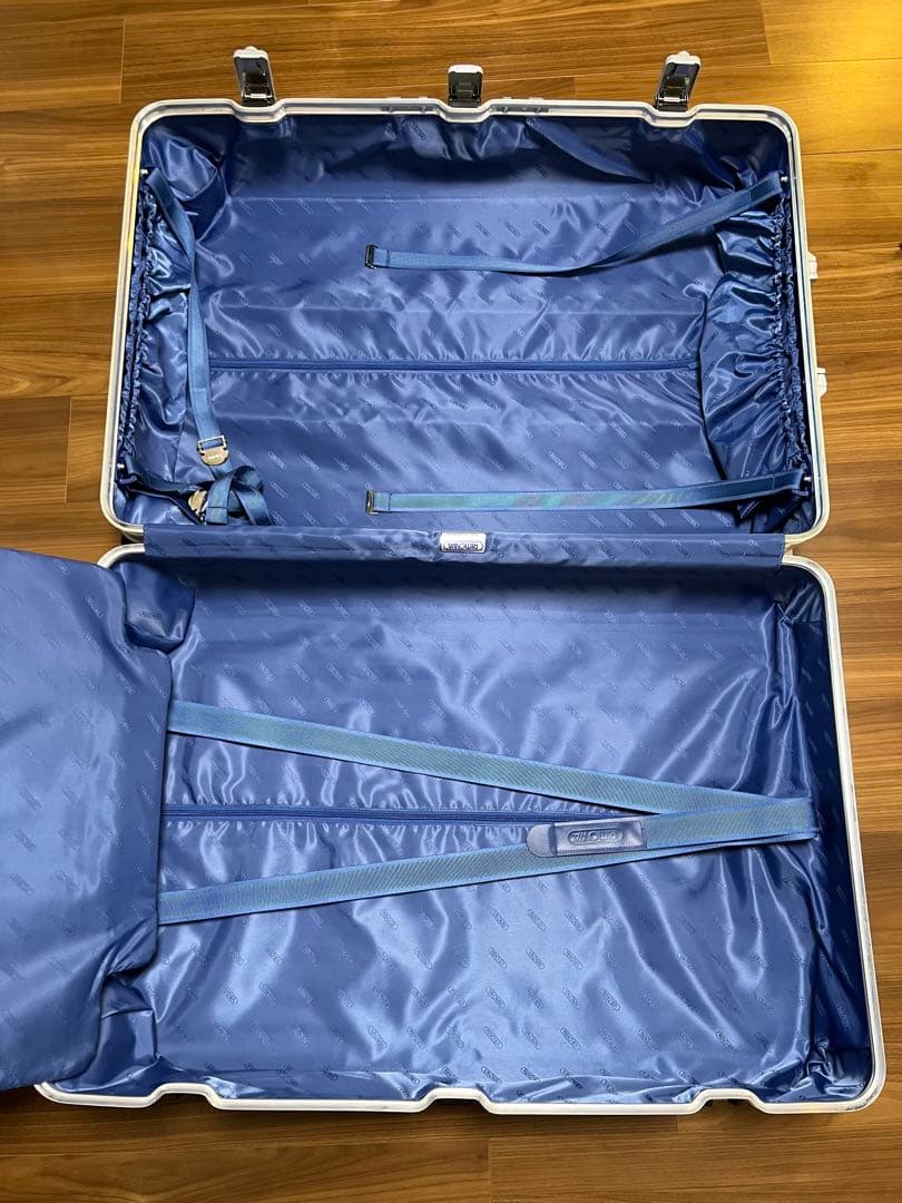 RIMOWA リモワ トパーズ 104L程度　四輪