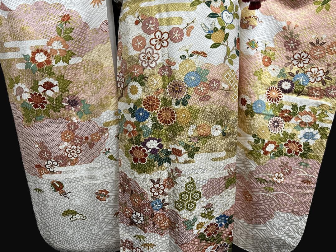 吉澤友禅 ピンク地 古典柄 金駒刺繍 振袖 袋帯フルセット