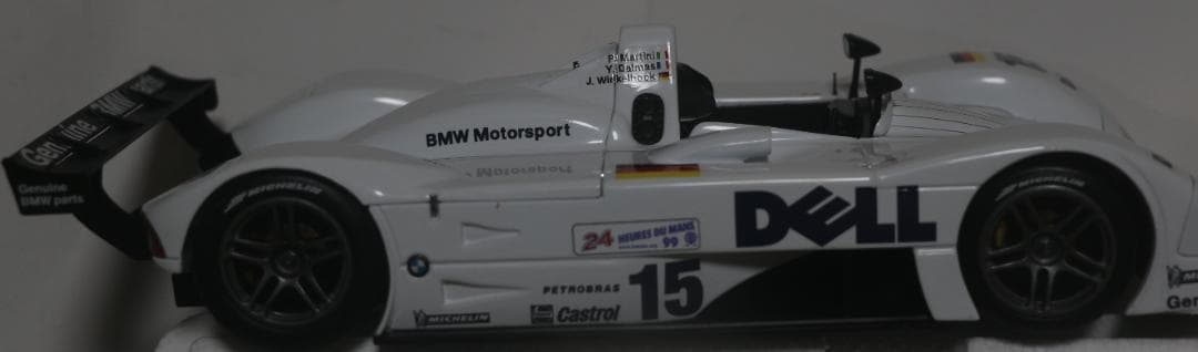 貴重 京商製BMW　Ｖ１２ＬＭＲ　1／１８　１９９９ル・マン２４Ｈ優勝車　中古品