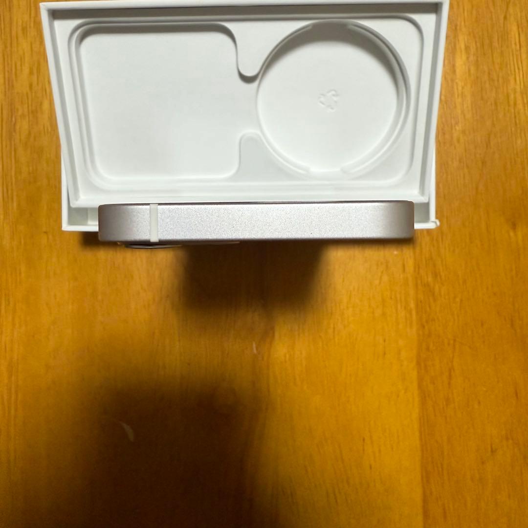 iPhone 12 mini ホワイト 256GB （本体交換後未使用 )