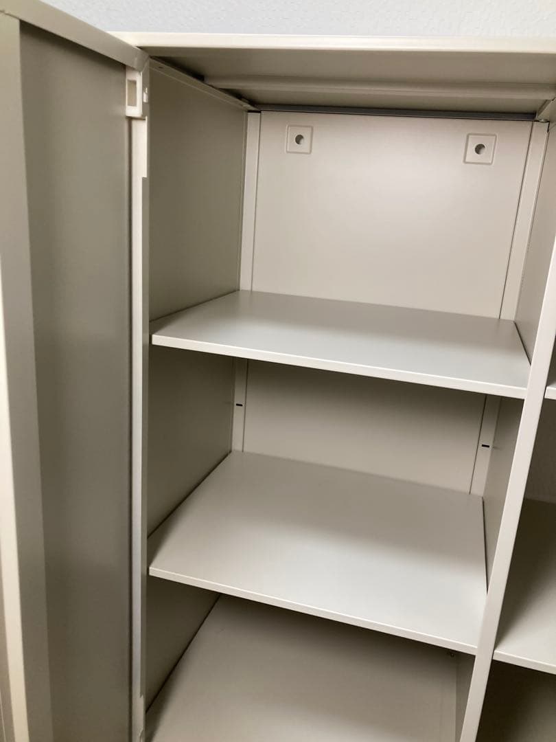 IKEA TULLSTORP -トゥルストルプ- キャビネット ベージュ