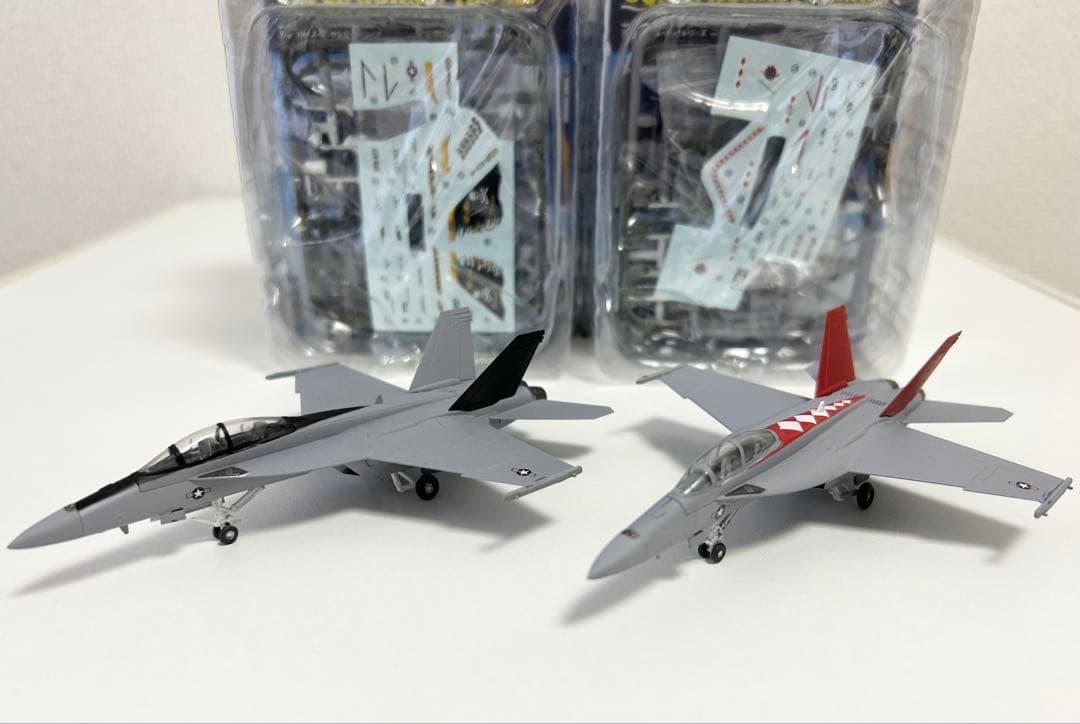 【エフトイズ】11機セットF-16、F/A-18、SH-3、A-10、VC-25