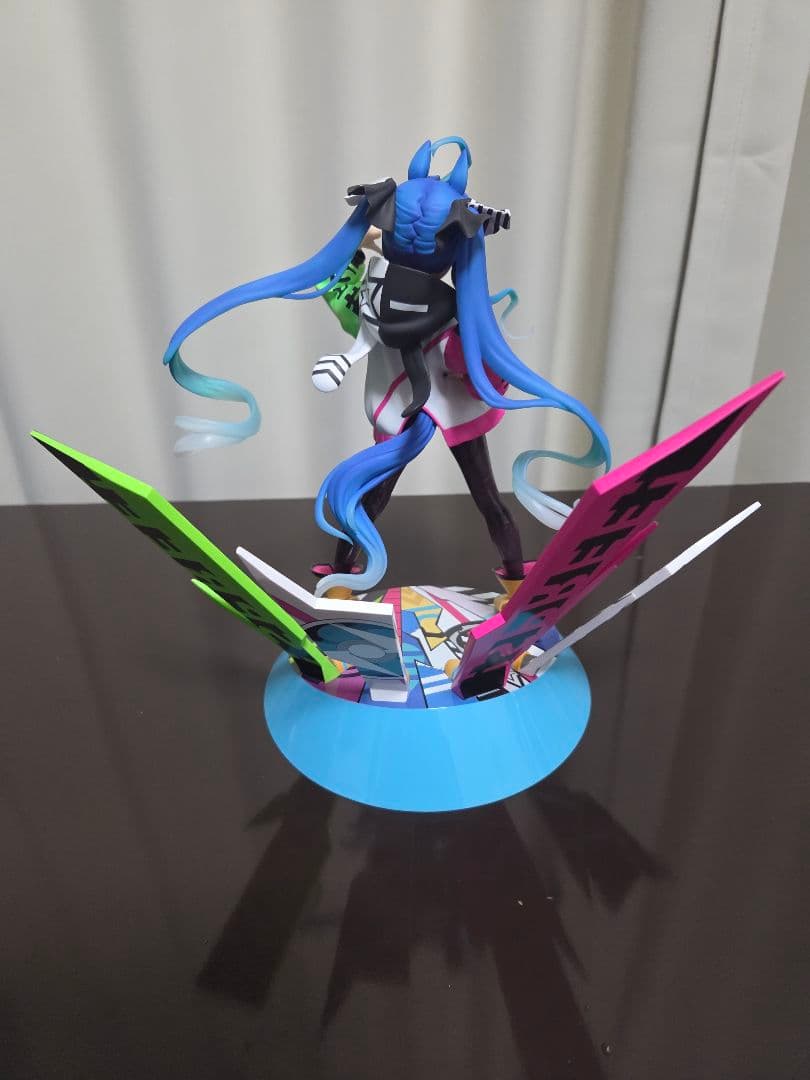 ウマ娘　ツインターボ　1/7フィギュア