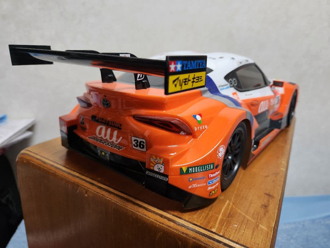 タミヤXB 1/10 au TOM'S GR Supra　スープラ　ボディ