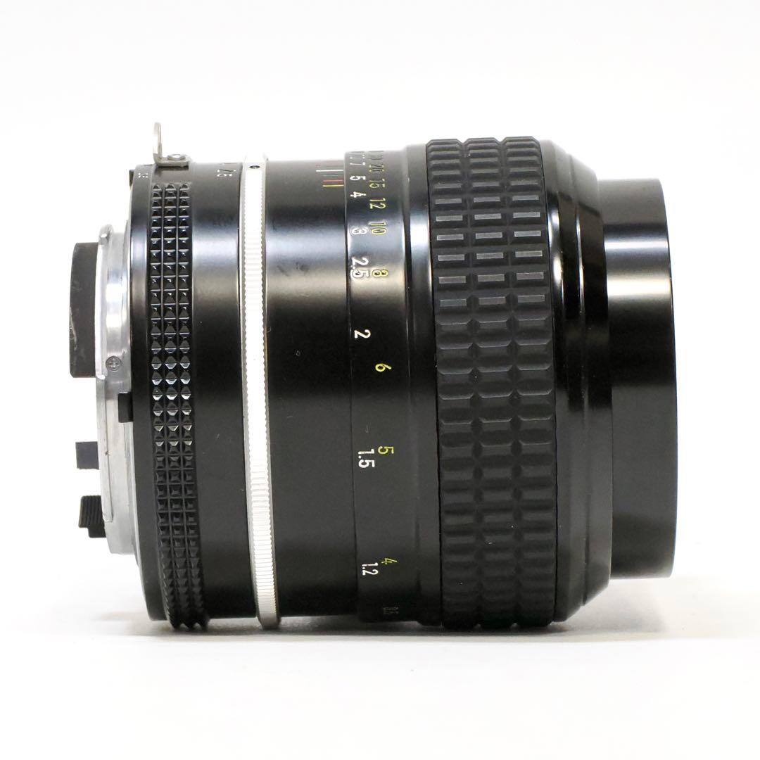 AI Nikkor 105mm F2.5 単焦点マニュアルレンズ