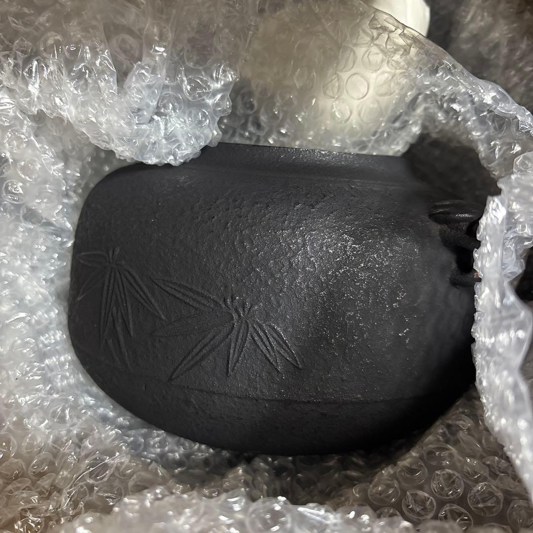 南部鉄器　茶の湯風炉釜　紅鉢竹紋　2、2L