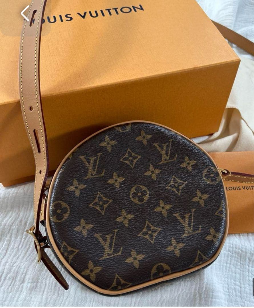 ルイ•ヴィトン[LOUIS VUITTON]ボワット•シャポースープルPM