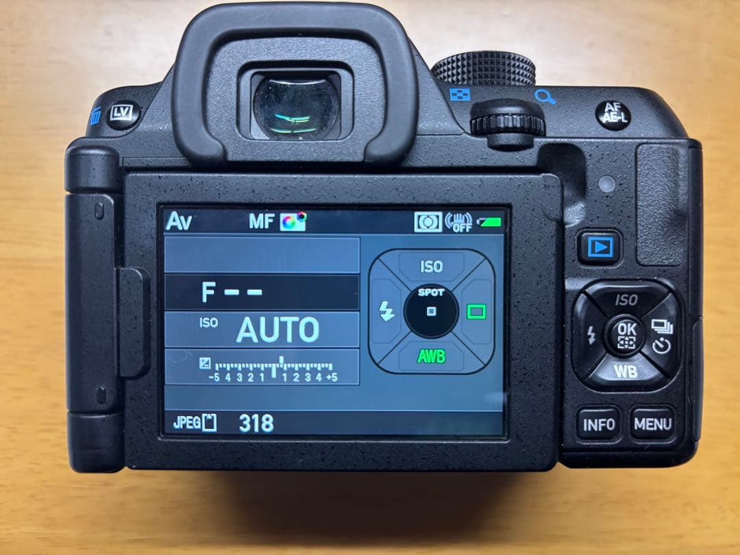 PENTAX K-70 デジタル一眼レフカメラ