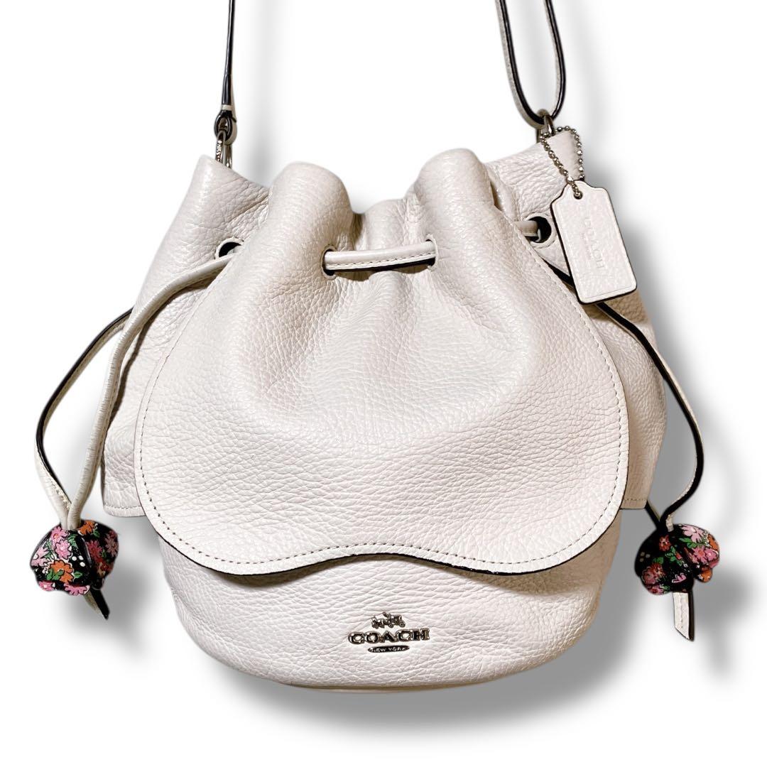 コーチ 良品 2way 斜め掛け可 レザー 巾着ショルダーバッグ ホワイト系