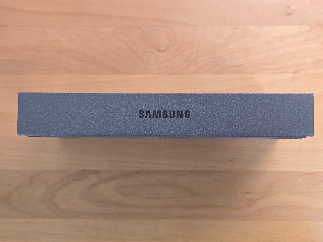 Galaxy Z Flip7コーラルレッド ギモーブ