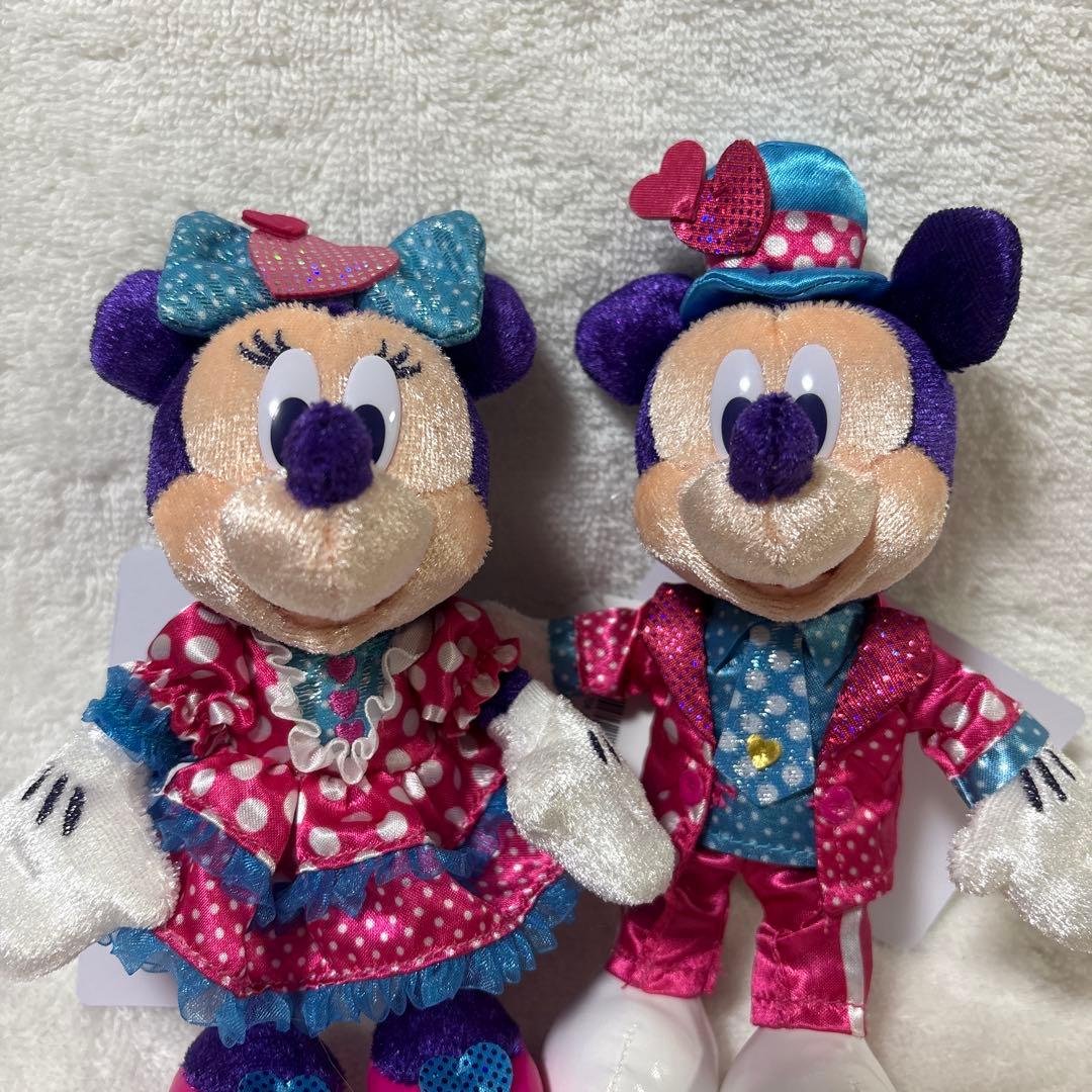 ディズニー　ミニー　パルパルーザ　ファンダーランド　ぬいぐるみバッジ