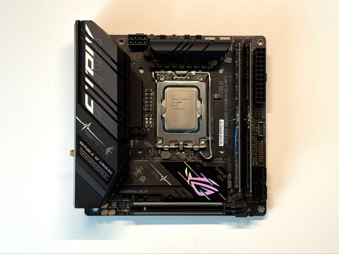 自作PC3点セット　12900F, ROG B660I, DDR5 3