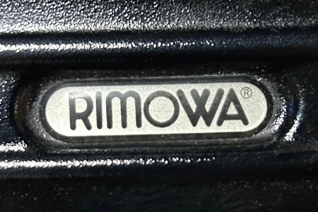 やま リモワ RIMOWA サルサ 32L 機内持ち込みサイズ
