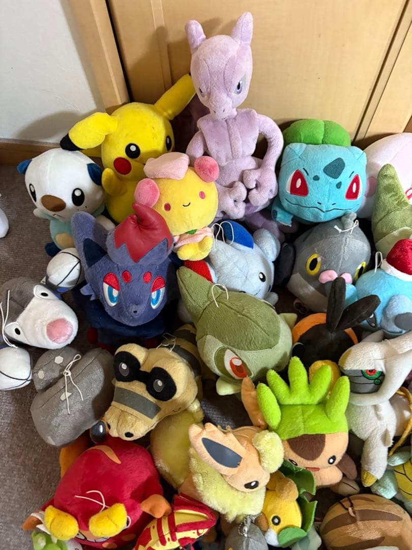 ポケモンぬいぐるみまとめ売り　75体