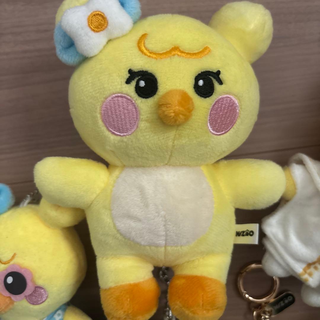 NiziU バッグチャーム