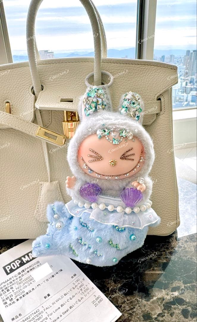 スワロフスキー　ラブブ　Seat へへ　HEHE HIDE AND SEEK