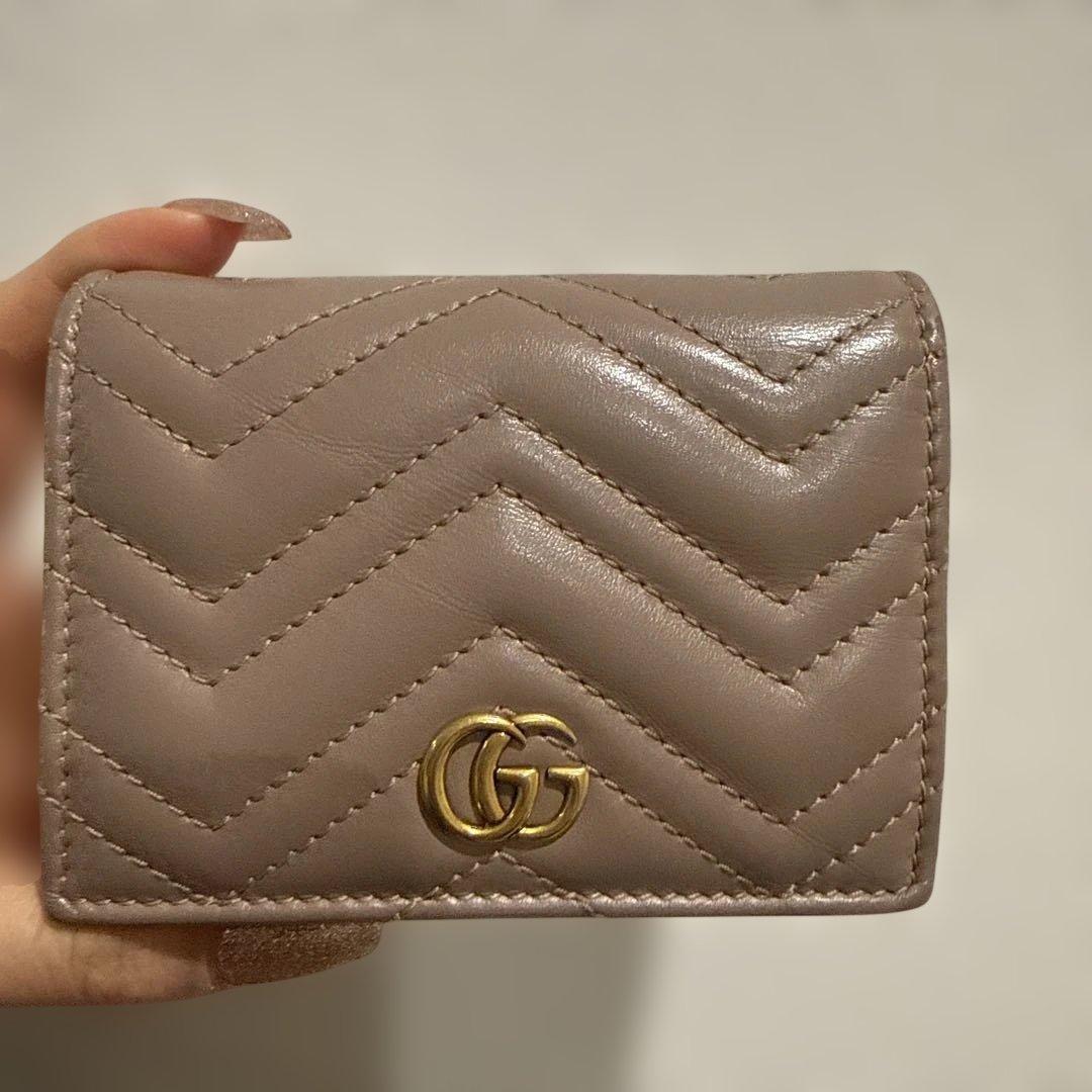 GUCCI グッチ 二つ折り財布