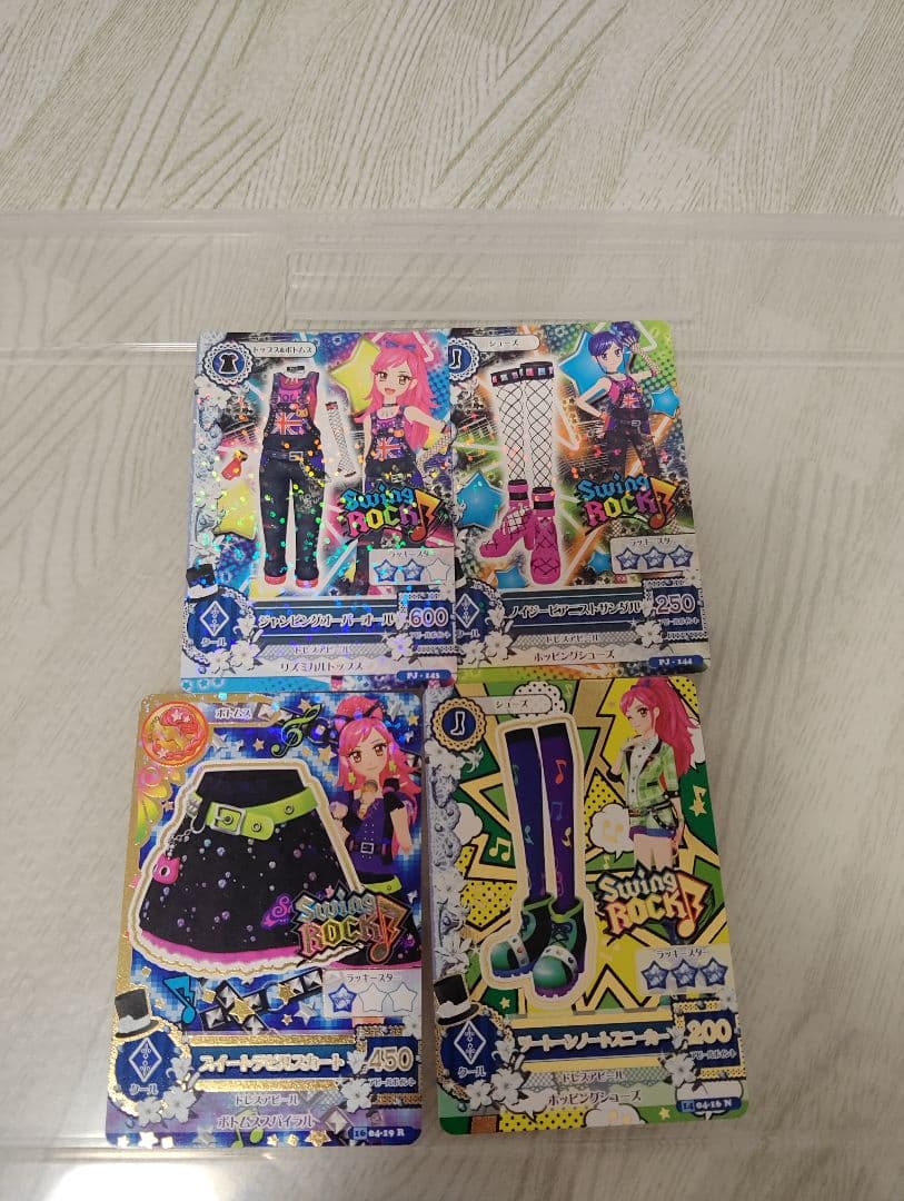 アイカツカード スイングロックと初音ミクコラボ　8枚セット