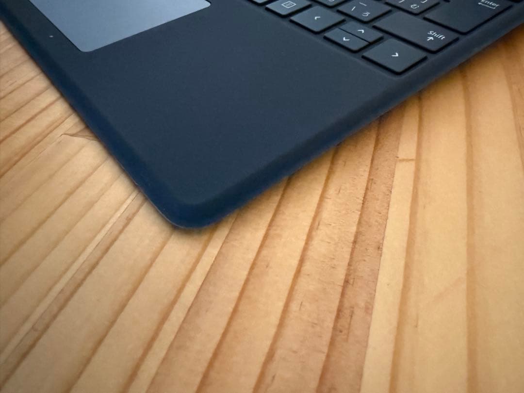 R*様 【美品】Surface Pro 8 /Core i5 /8GB /256