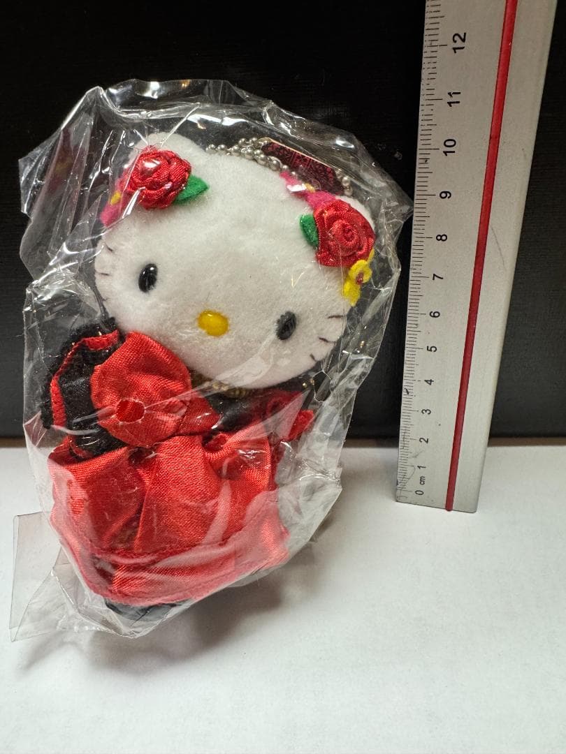 値下げ、サンリオキティ　スペイン（超レア限定品）新品未開封　タグ付き