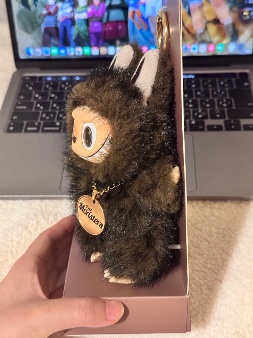 ラブブ小首領　ふわふわ　海外限定Zimomo LABUBU　ブラウン　かわいい