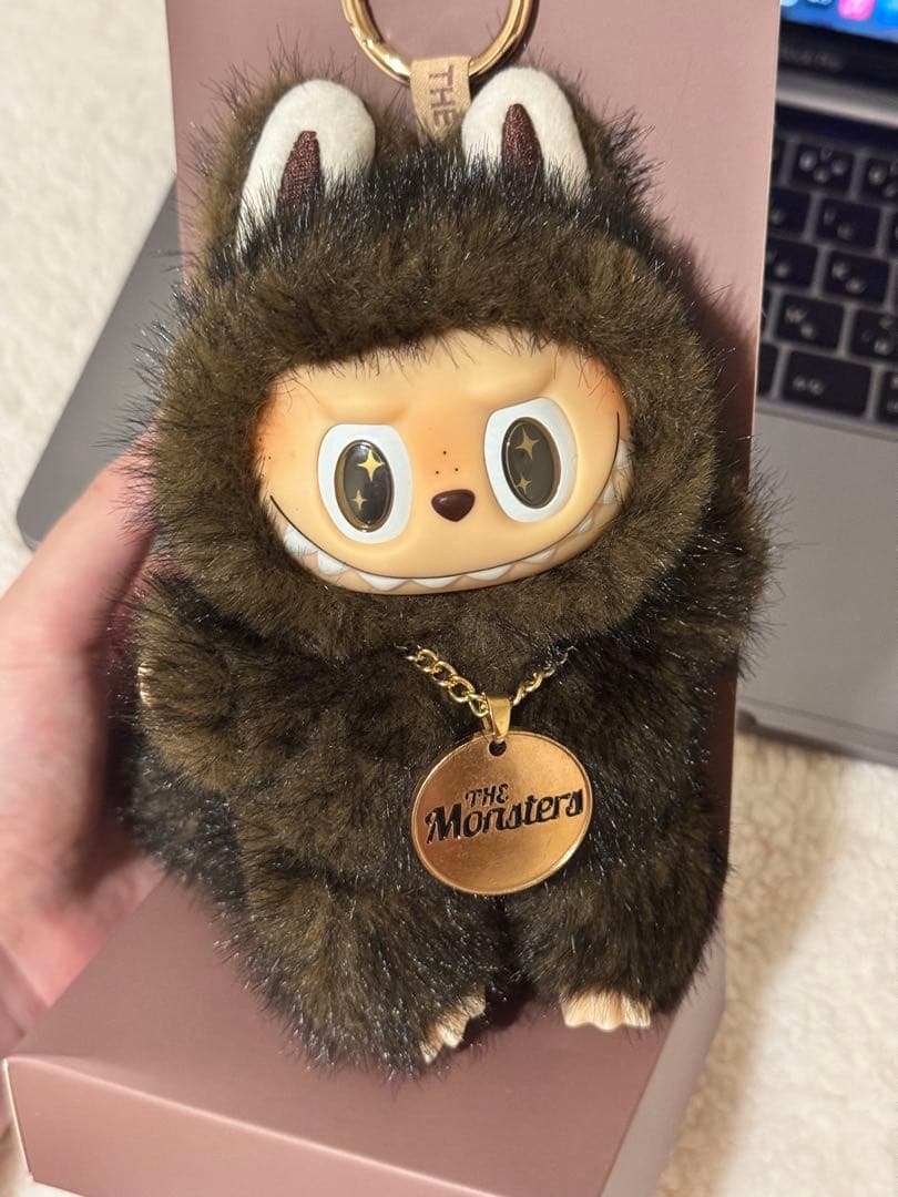 ラブブ小首領　ふわふわ　海外限定Zimomo LABUBU　ブラウン　かわいい