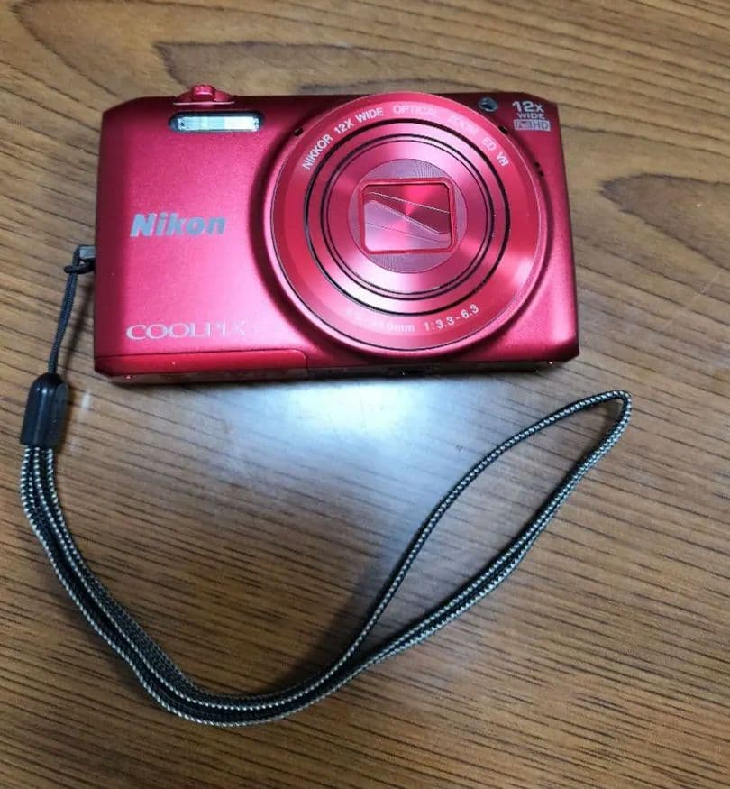 Nikon COOLPIX S6800 レッド