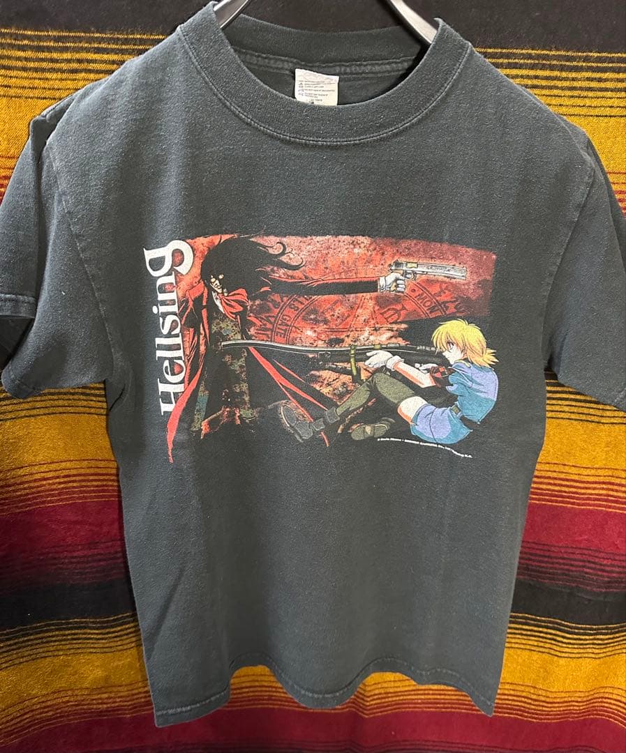 hellsing tシャツ　Mサイズ