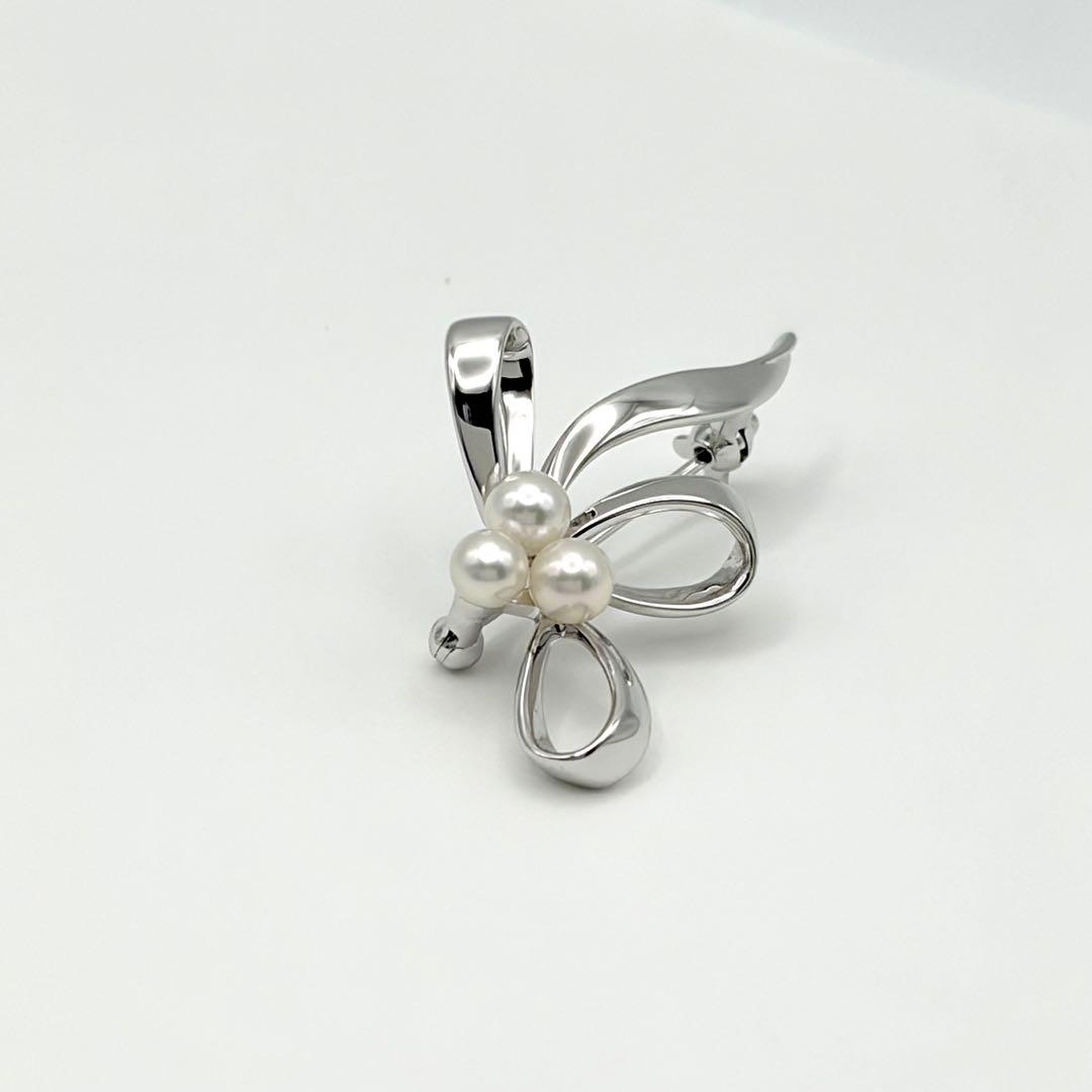 【極美品】 ミキモト シルバー リボンモチーフ ブローチ 箱付き