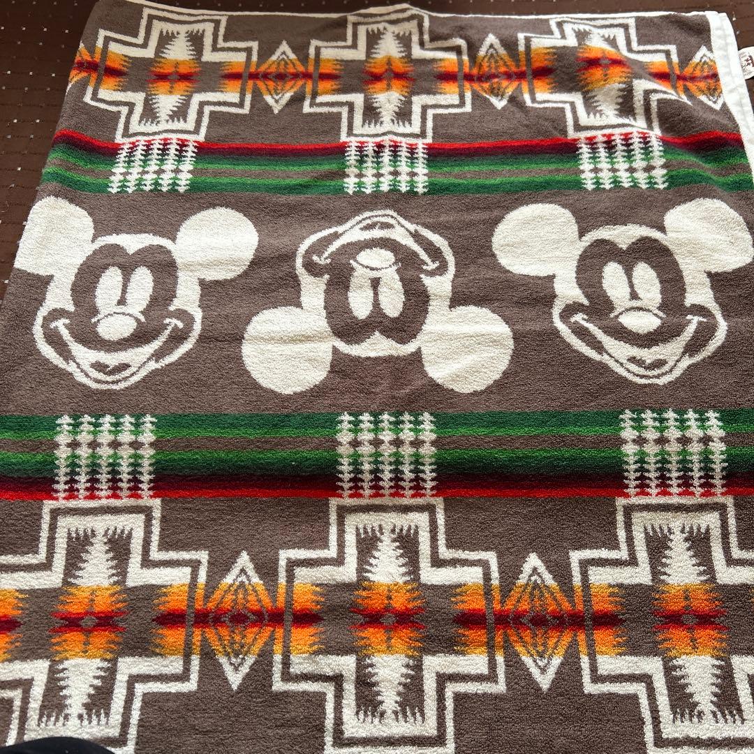 ディズニー　ペンドルトン ビッグタオルブランケット