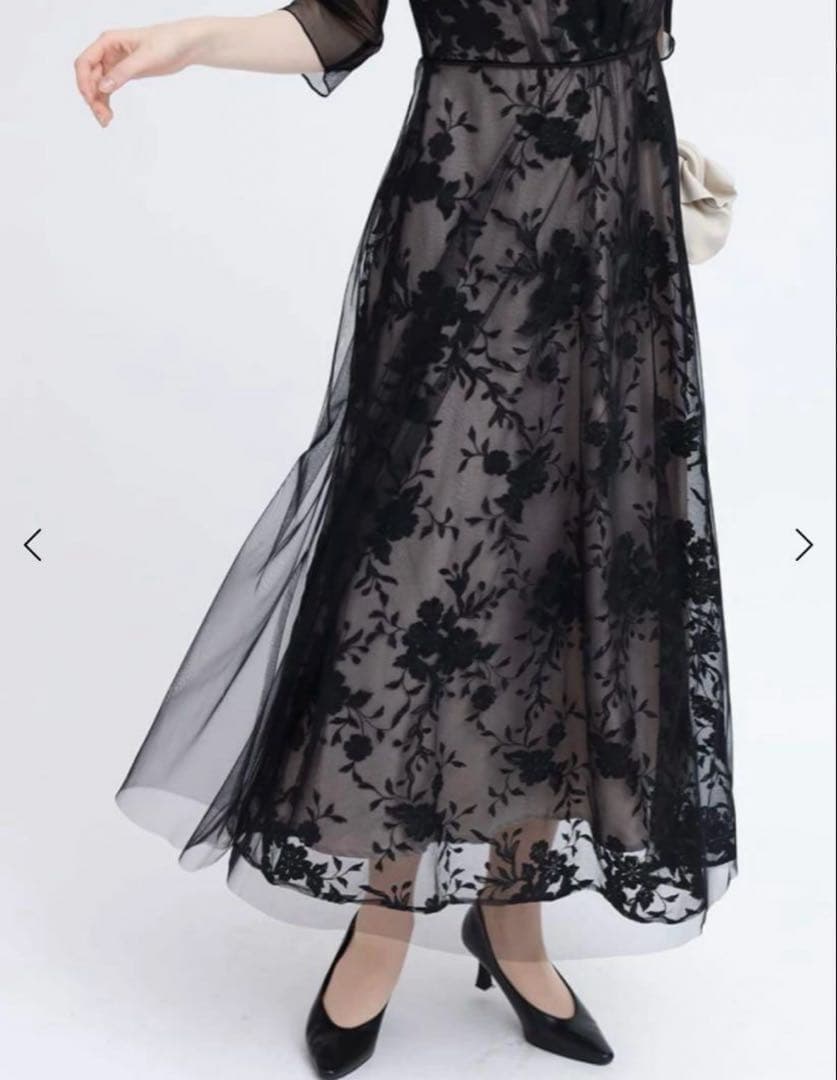 Rire fete チュールレイヤードフラワー刺繍ドレス