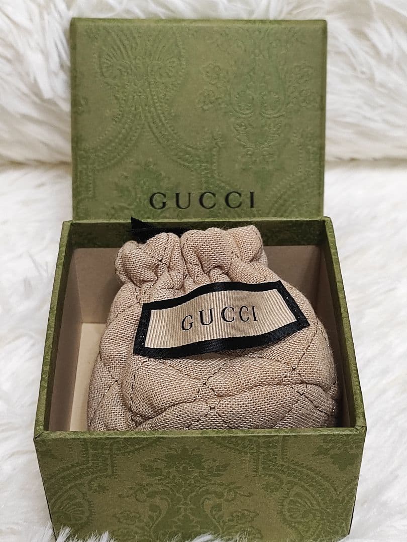 専用　新品 GUCCI グッチ 指輪 シルバー リング GG＆ビー 蜂 18