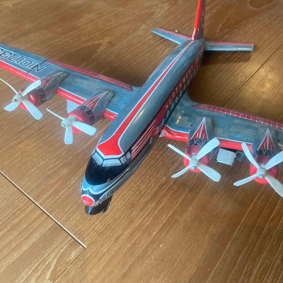 ブリキ　飛行機　ノースウェスト　DC4